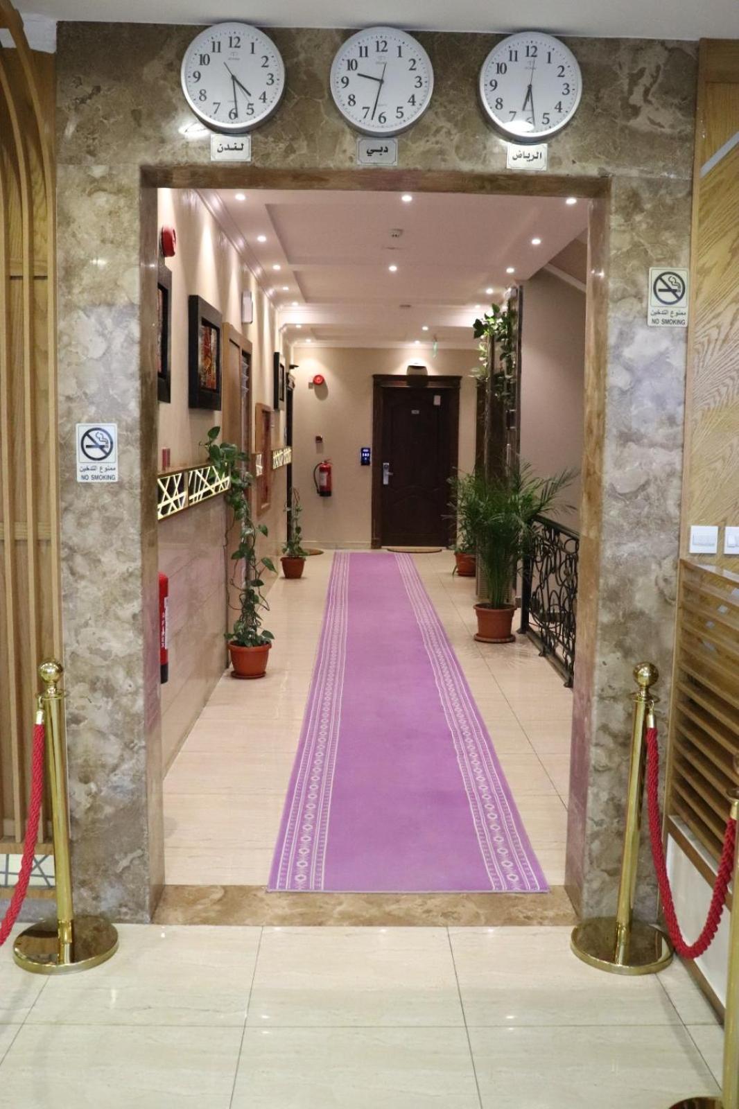Al Bateel Furnished Apartments Riad Exterior foto