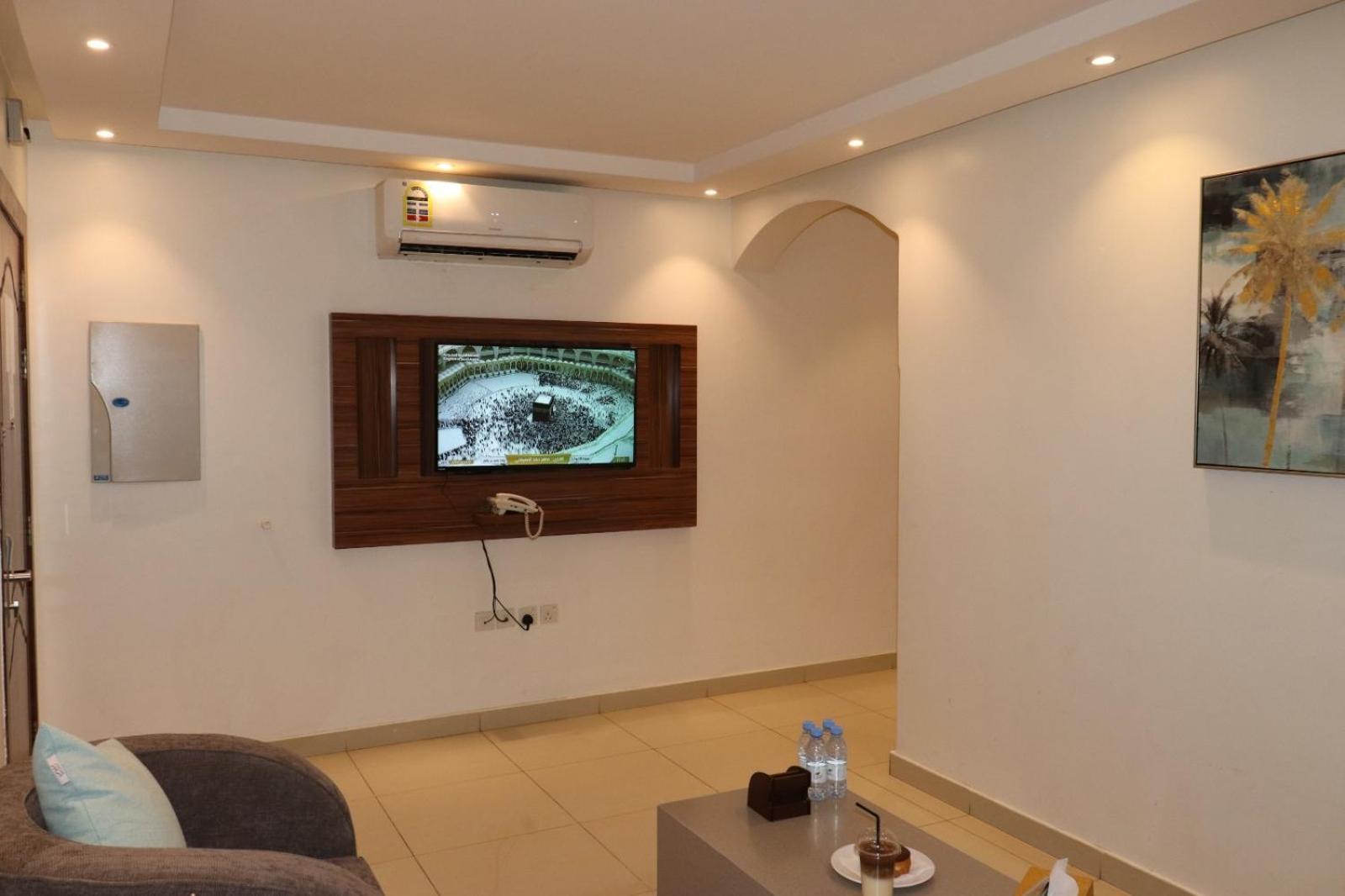 Al Bateel Furnished Apartments Riad Exterior foto