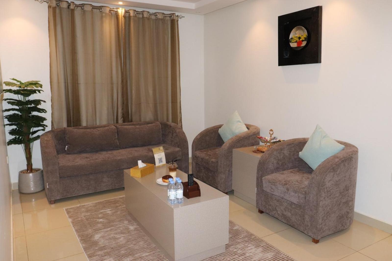 Al Bateel Furnished Apartments Riad Exterior foto