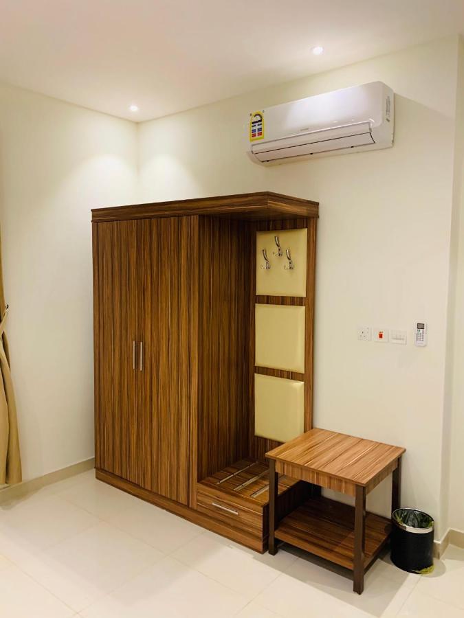 Al Bateel Furnished Apartments Riad Exterior foto